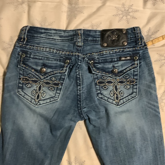 Miss Me Mid-Rise Boot Jeans size 30, inseam 32 (tag) - Picture 2 of 9